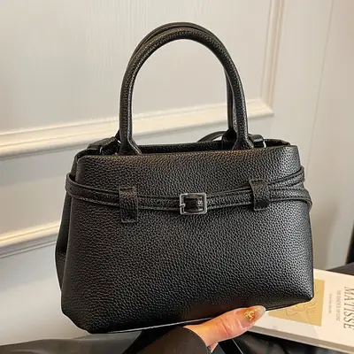 Women's Black Textured Shoulder Bag 2024 Vintage Style
