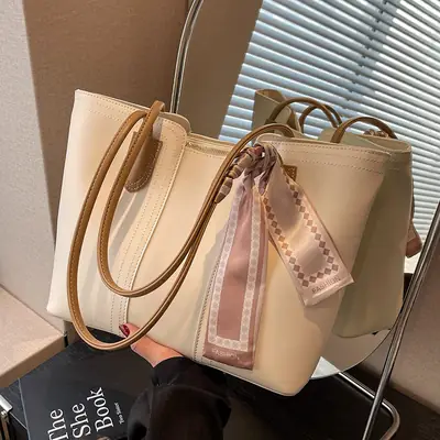 Cross-Border Women's Large Capacity Tote Bag Beige Leather