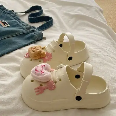 Women Cartoon Hole Slippers Black EVA Summer Baotou