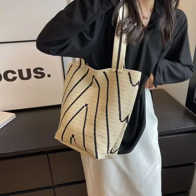 Women Knitted Large Capacity Shoulder Bag