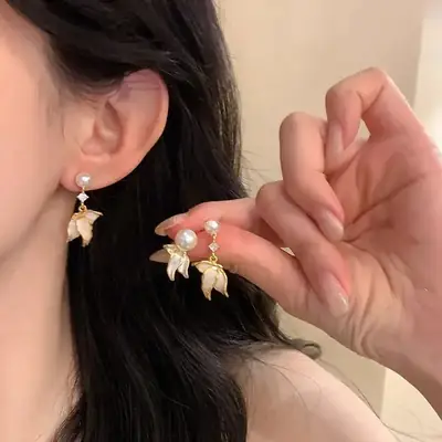 Pearl Fish Tail Tassel Earrings Women's 2025 New Style