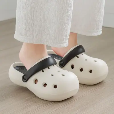 Women Breathable Clogs with Non-Slip Soles