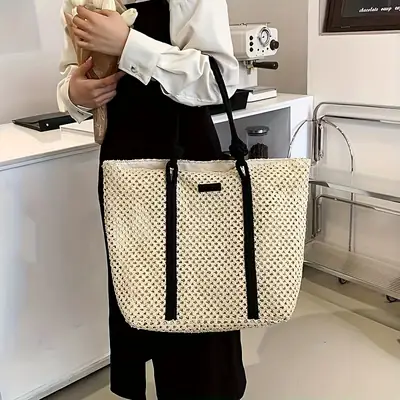 Women's Handmade Woven Tote Bag Large Capacity Beach Travel Bag