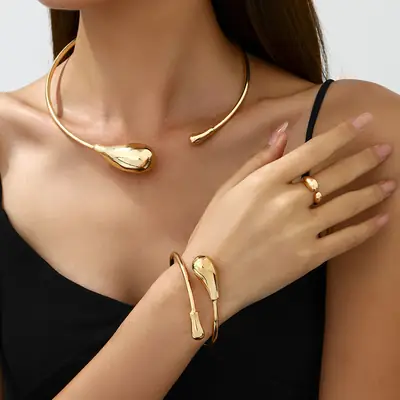 Gold Crossbody Necklace Set for Women European American Design
