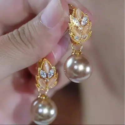 Copper Alloy Pearl Earrings 2025 New