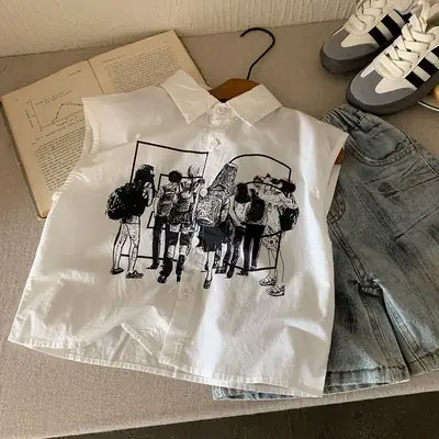 Children's Sleeveless T-Shirt with Retro Print