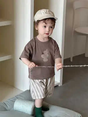 Kids Brown T-Shirt & Striped Shorts Set 2026