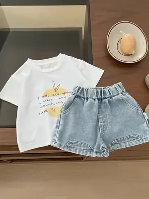 Boy's White Letter Print T-Shirt & Shorts Set
