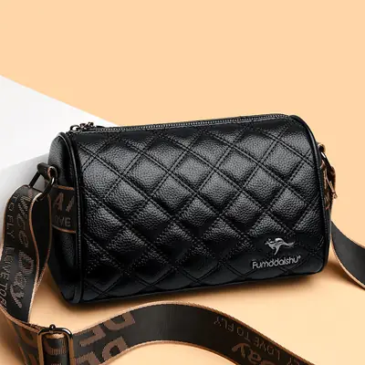 Black Quilted Women's Shoulder Bag 2025 New