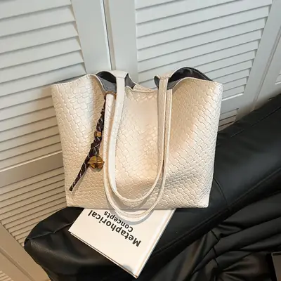 Women's Large Cap Bag 2026 Spring Summer New All Match