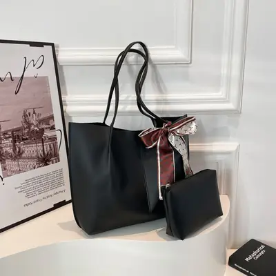 Women 2025 Large Capacity Tote Bag Black Leather