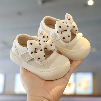 Baby Girls Polka Dot Flat Shoes One Year Old