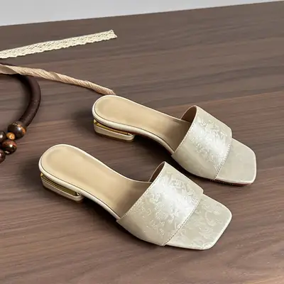 Elegant Chinese Style Flat Slippers for Women 2025