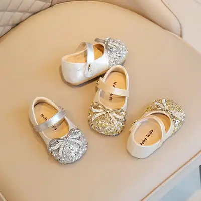 Girl Baby Princess Shoes Spring and Autumn Single Shoes Rhinestone Baby Soft Sole Toddler Shoes Girl Children's Leather Shoes Fashion Dance Shoes