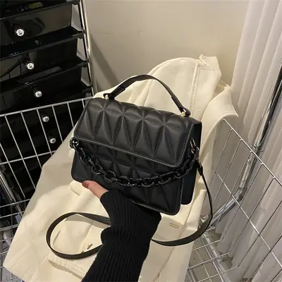 Black Quilted Chain Shoulder Bag for Women 2024