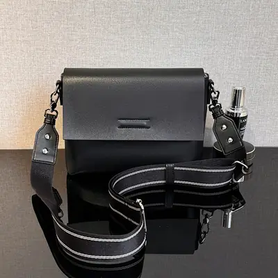 Black Leather Crossbody Bag for Women 2025 New Style