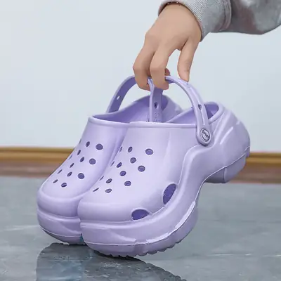 Summer New Beach Shoes High Heel Thick Bottom Women's Slippers Casual Women's Indoor and Outdoor Sandals Hollow Breathable Hole Shoes for Women