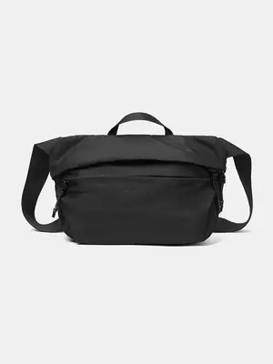 2025 Men's Black Nylon Chest Bag Large Capacity Lightweight