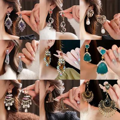 Middle Ancient vintage Silver Needle Diamond Pearl Earrings Vintage Elegant Earrings Light Luxury High-end Personalized Earrings for Women