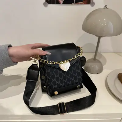 Black Chain Shoulder Bag for Women 2025