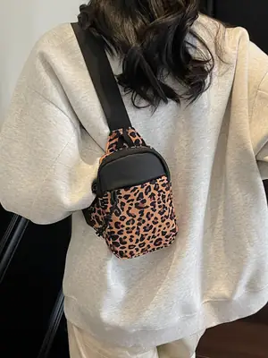 Women Crossbody Leopard Print Bag 2025