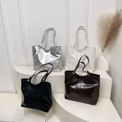 Retro Texturous Shoulder Bag 2025 New