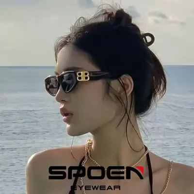 Women's 2025 Retro Cat Eye Sunglasses White Anti-UV