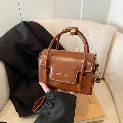 Women's Retro Textured Square Handbag Brown 2025