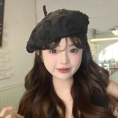 Women's White Velvet Reverse Face Beret Hat