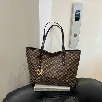 Women Large Capacity Printed Shoulder Bag 2025 Spring Summer