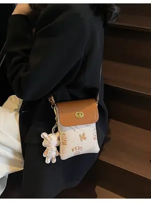 Korean Bear Crossbody Bag for Women Mini Mobile Bag