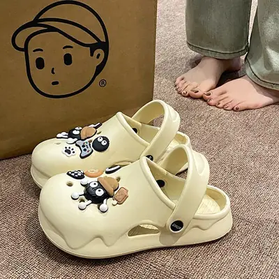Cartoon Clogs for Women Soft EVA Summer Wear