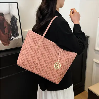 Pink Letter Printed Shoulder Bag for Women 2025