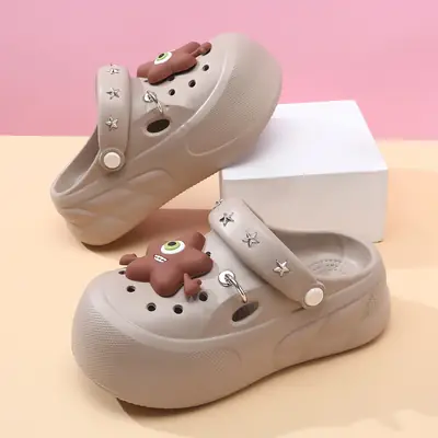2025 New Cave Shoes Women's Cute Thick Sole Summer Beach Shoes Non-slip Baotou Breathable Outwear Sandals for Women