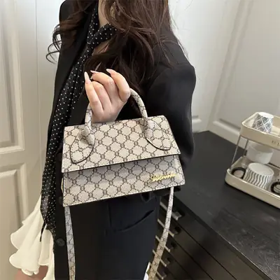 Retro Simple Shoulder Bag Women 2025 New Fashion Elegant Crossbody