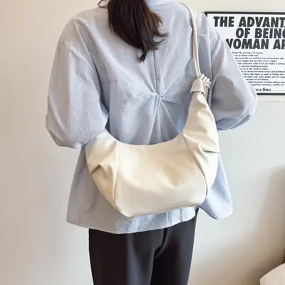 Women's Cream Korean Ins Retro Soft Leather Bag