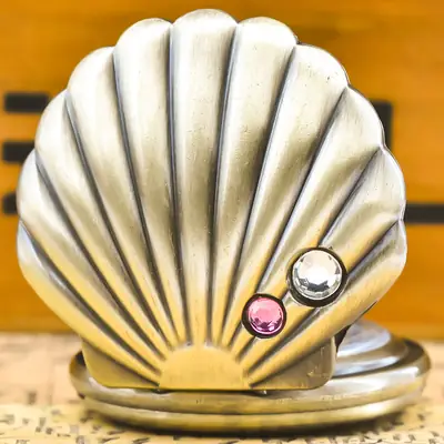 Retro Shell Necklace Pocket Watch for Men Women