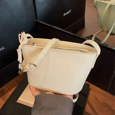 Women's Cream Mesh Shoulder Bag 2025 Commuter Crossbody