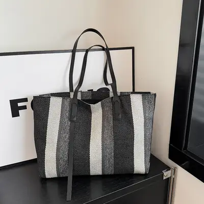 Korean Style Large Capacity Women's Shoulder Bag