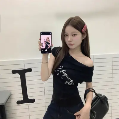 Women's 2025 Short-Sleeved Slim-Fit T-Shirt with Short Neck Collar for Summer Letter Print Slim Look Spice Girls All-Match Short Shoulder Top