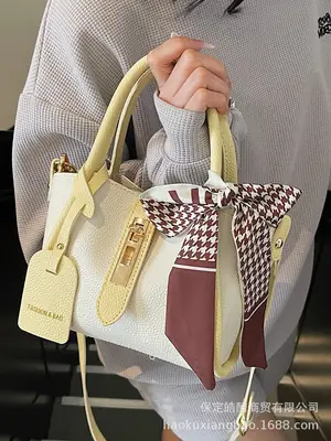 Retro Women's Shoulder Crossbody Bag 2025 New Style