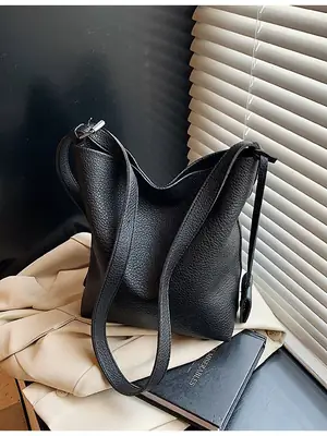 Black Leather Bucket Bag for Women 2025