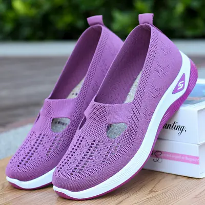 Cross-border generation hair plus size women's shoes breathable comfortable shoes wholesale middle-aged and elderly mother shoes casual mesh shoes children