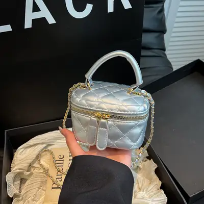 2025 New Silver Quilted Crossbody Bag with Chain Strap