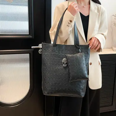 European Commuter Tote Bag with Coin Purse, Black Quilted, Large Capacity