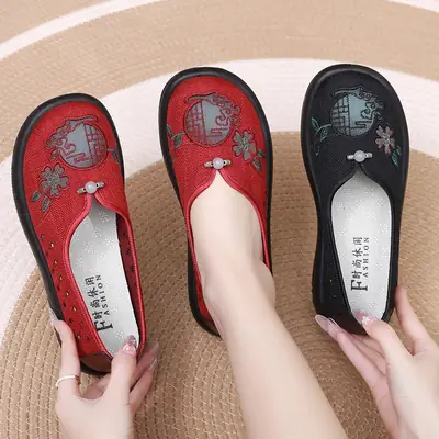 Summer Mom Shoes, Traditional Beijing Cloth Shoes for Women, Soft-Soled, Non-Slip, Elderly Shoes, 2026 New Model, Breathable Grandma Shoes