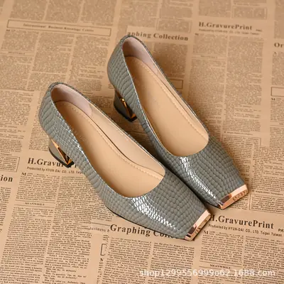 Women French Style Snake Toe Flat Heels Maroon