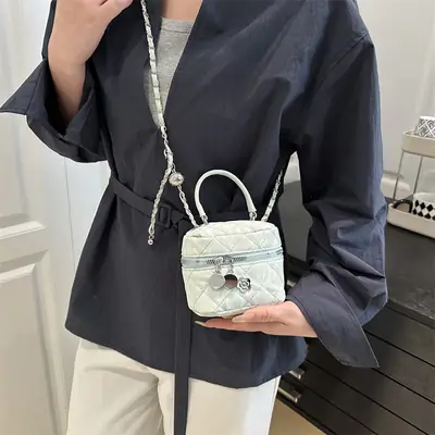 Quilted White Lady's Cosmetic Handbag with Chain Strap