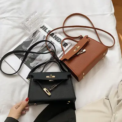 2025 Spring Autumn Women's Buckle Shoulder Bags
