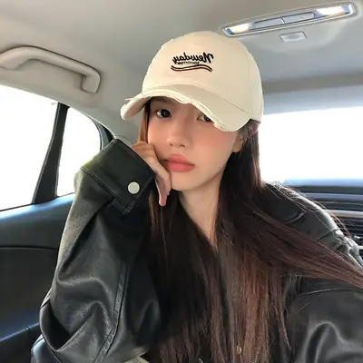 Women Ripped Duckbill Cap Light Blue Spring Summer Sunshade